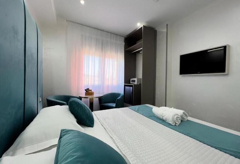 חדר סטנדרט, Paradiso