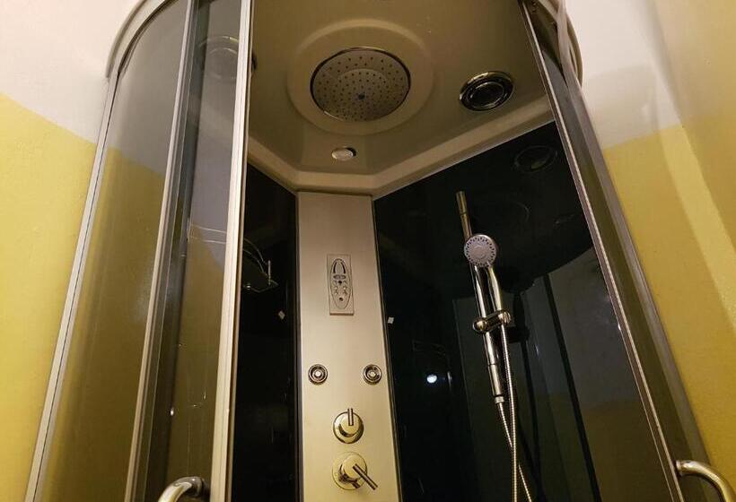 スタンダードシングルルーム, Bed Rho Stazione