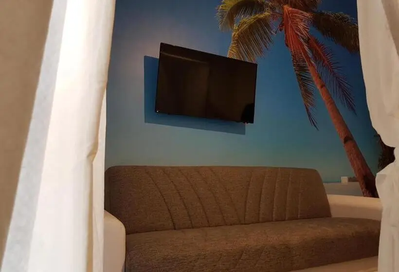 اتاق استاندارد چهار تخته, Bed Rho Stazione