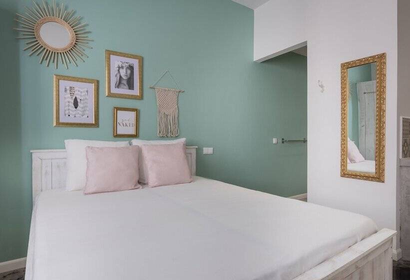 اتاق راحتی, Boho Bohemian Boutique