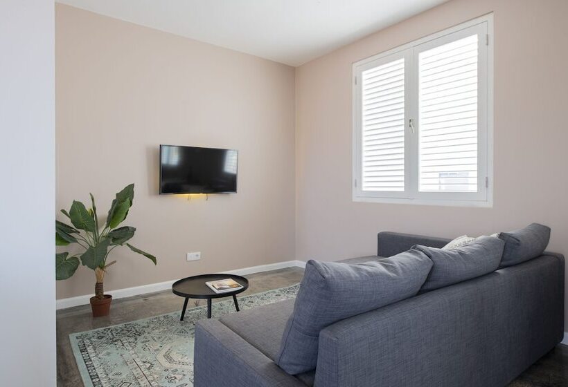 اتاق لوکس, Boho Bohemian Boutique