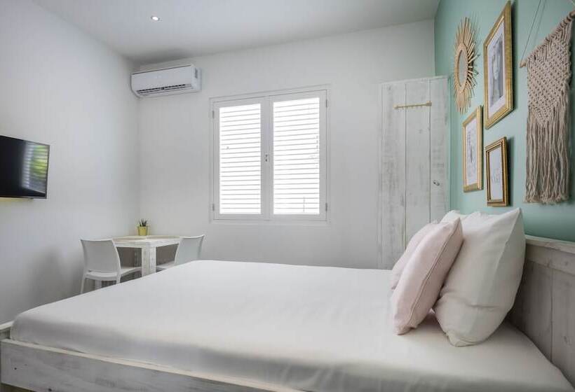 اتاق راحتی, Boho Bohemian Boutique