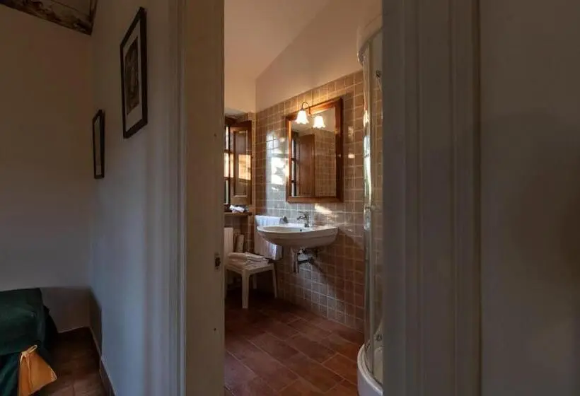Standard Neljän Hengen Huone, Il Colombaio Agriturismo