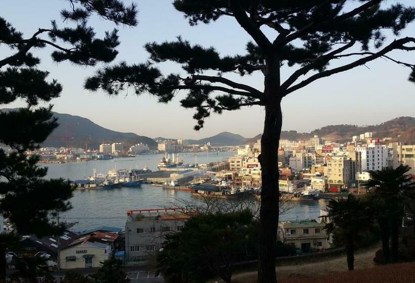 Номер Стандарт, Kangguan Guesthouse