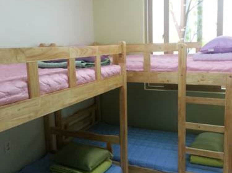 Семейный Номер, Kangguan Guesthouse