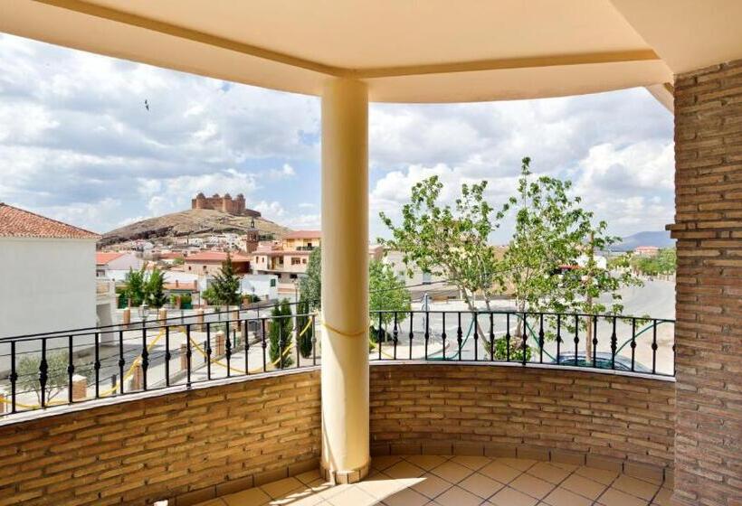 חדר סטנדרט עם טרסה, Labella Hostal Restaurante