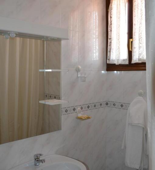 חדר סטנדרט, Labella Hostal Restaurante