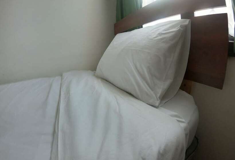 اتاق خانوادگی, Volta Inn Hostel