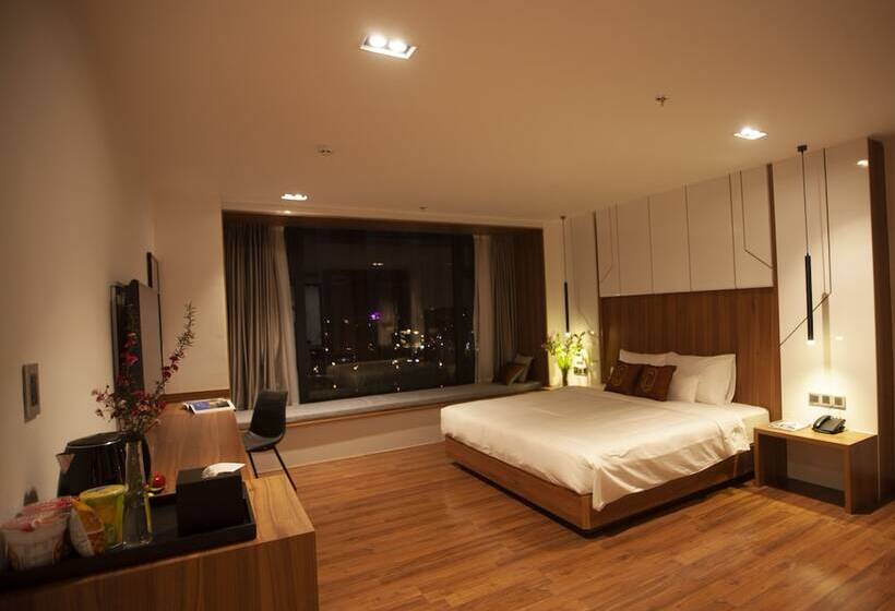 Estúdio Standard, Colline Dalat