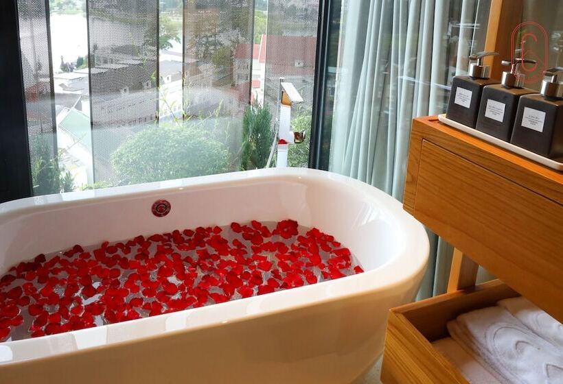 Suite, Colline Dalat