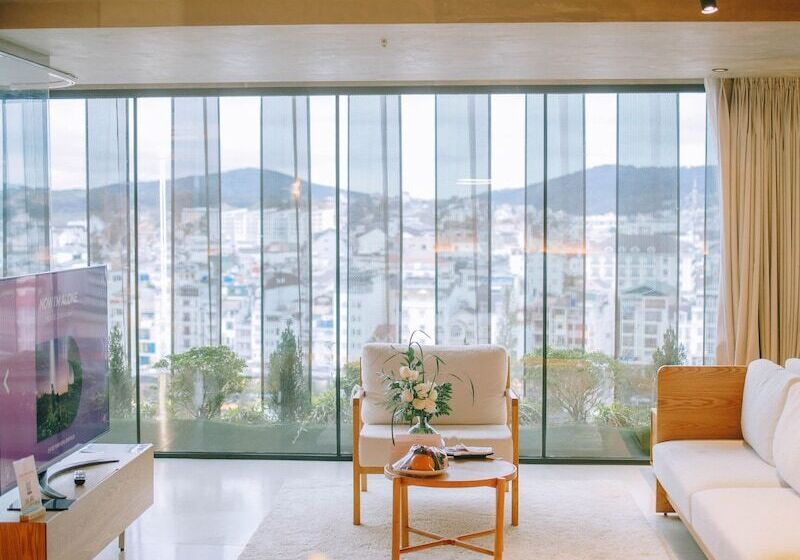 Suite, Colline Dalat