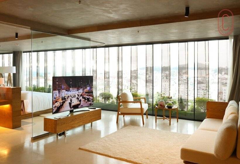 Suite, Colline Dalat