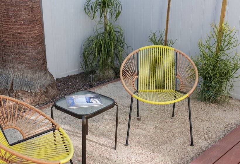 Deluxe-sviitti, The Weekend Palm Springs