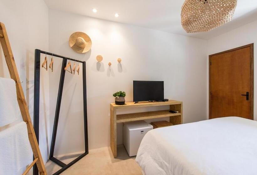 Quarto Estandar, Noronha 350