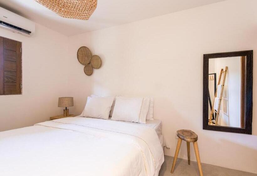 Quarto Estandar, Noronha 350