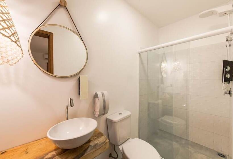 Quarto Estandar, Noronha 350