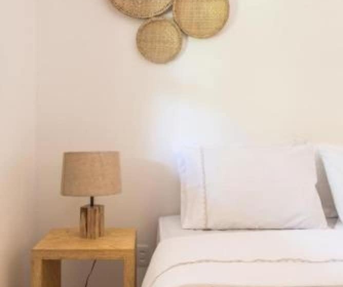 Quarto Estandar, Noronha 350