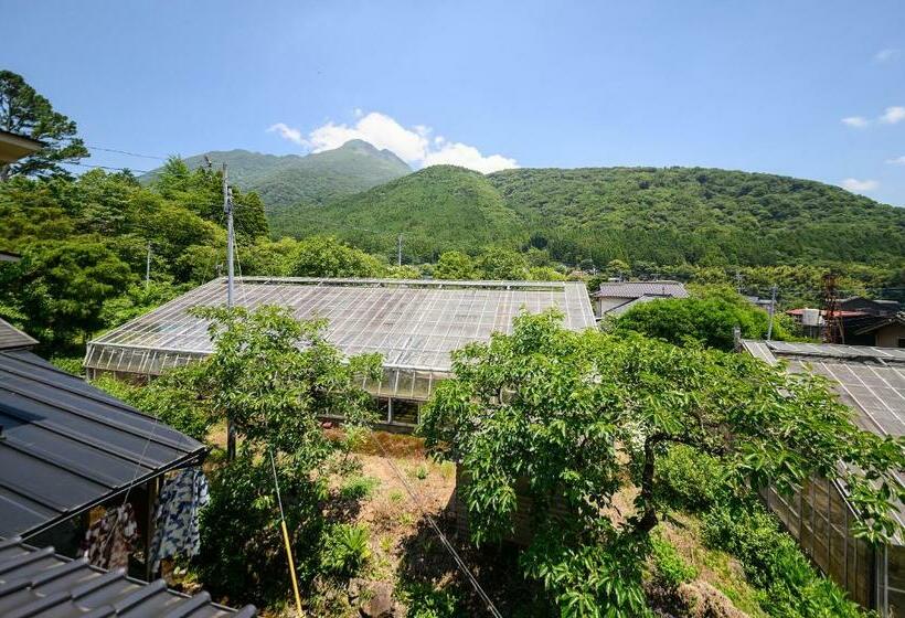 غرفة قياسية حمام مشترك, Minshuku Tsutaya