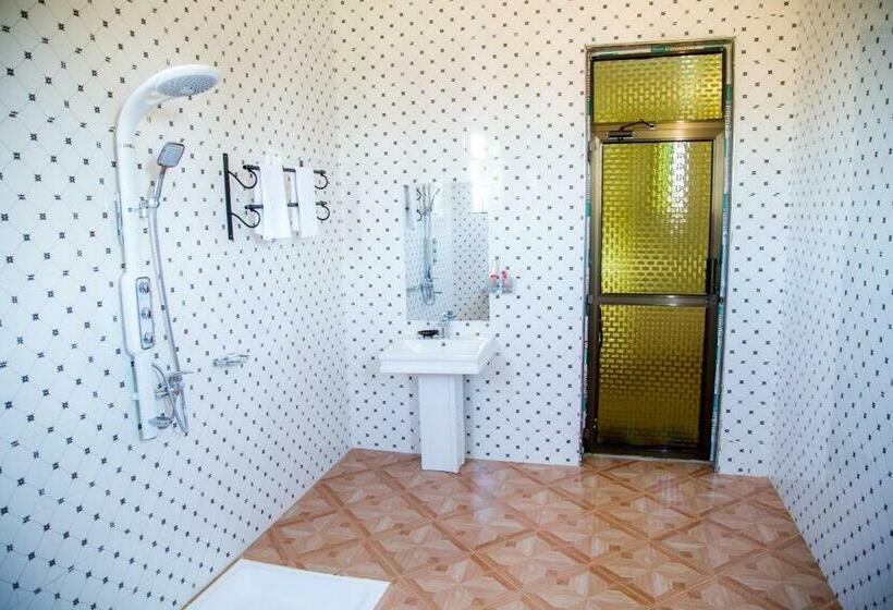 اتاق لوکس, Asmorein