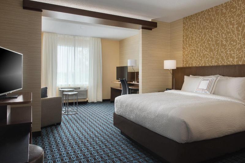 스위트 킹사이즈 침대, Fairfield Inn & Suites By Marriott Buffalo Amherst/university