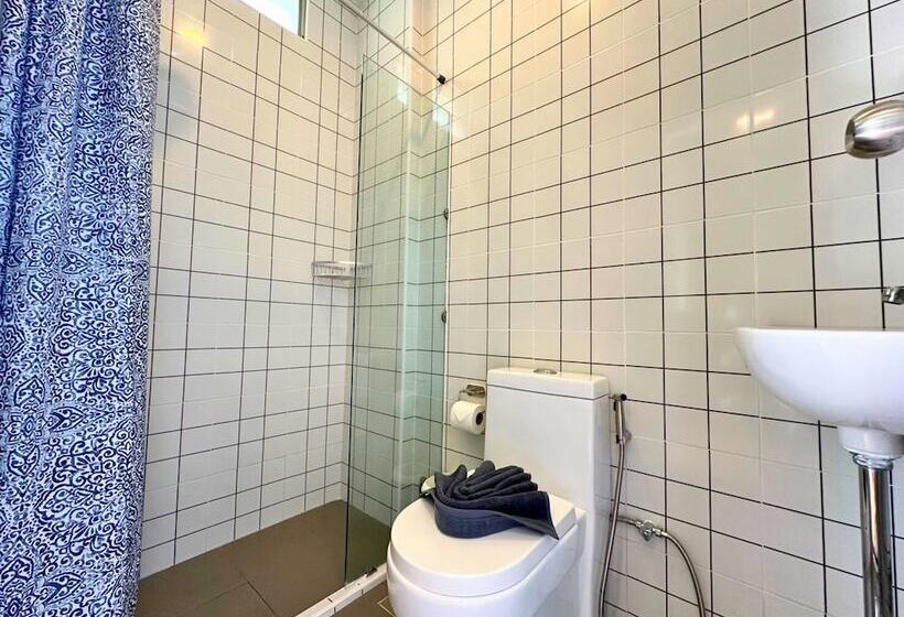 חדר סטנדרט, Sleepy Station Hostel