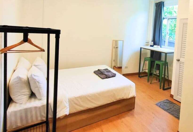 חדר סטנדרט, Sleepy Station Hostel