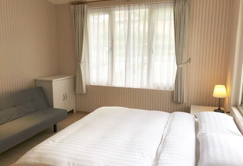 ویلای 1 خوابه, American Village Resort