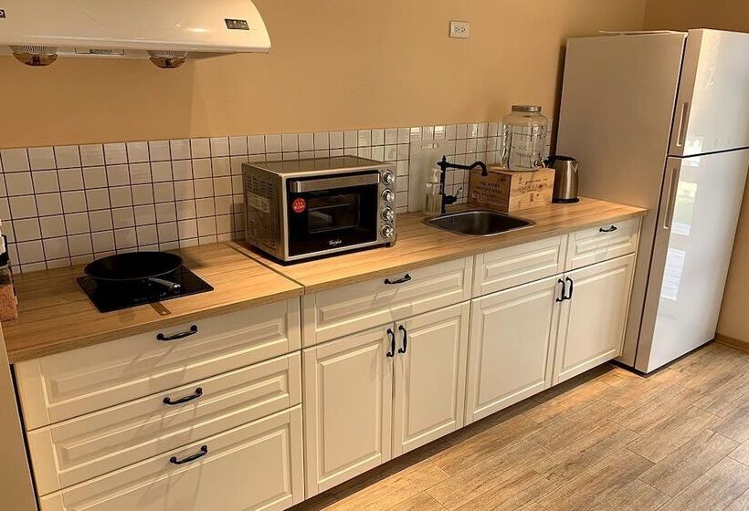 ویلای 1 خوابه, American Village Resort