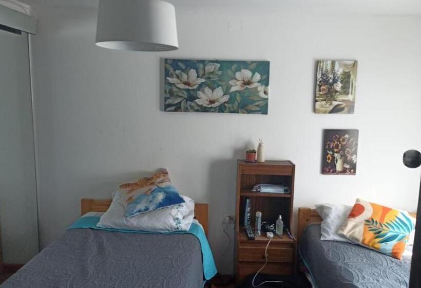 Standard room with outdoor bath, Hostal Pampaloja