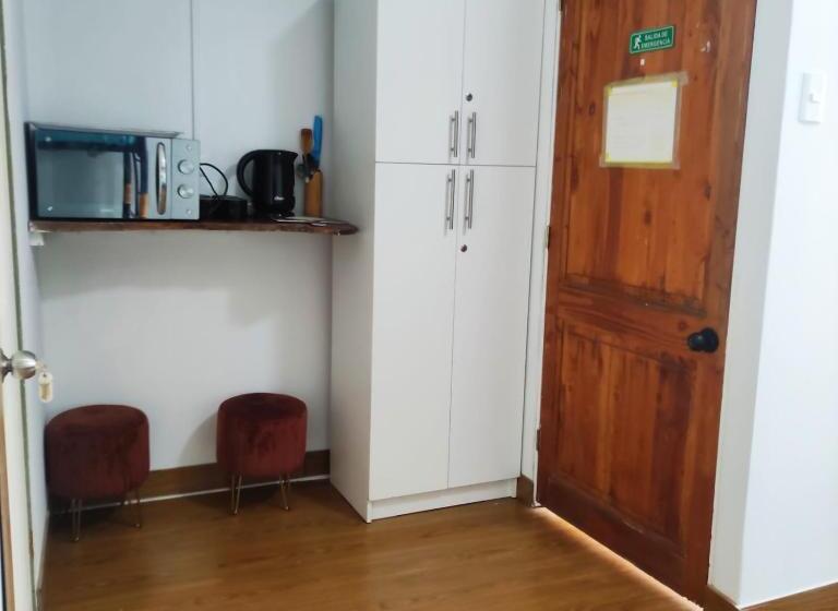 اتاق خانوادگی, Hostal Pampaloja