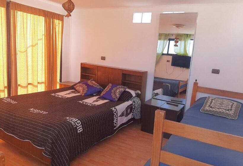 اتاق استاندارد چهار تخته, Hostal Pampaloja