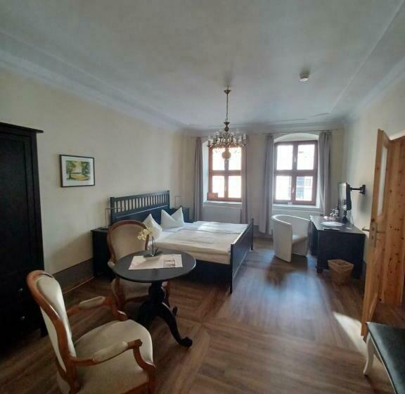 Номер Стандарт, Zum Klötzelmönch