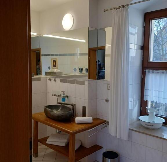 Люкс Повышенной Комфортности, Zum Klötzelmönch