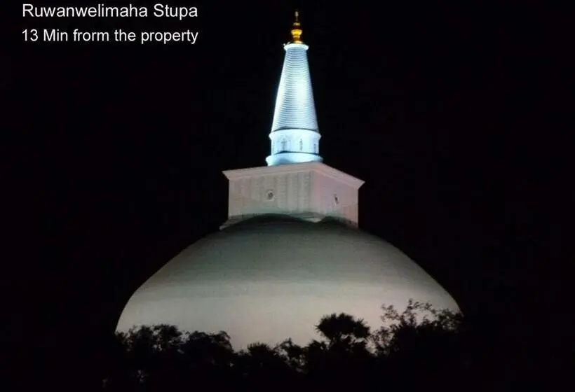 デラックスファミリールーム, Four Points Resort   Anuradhapura