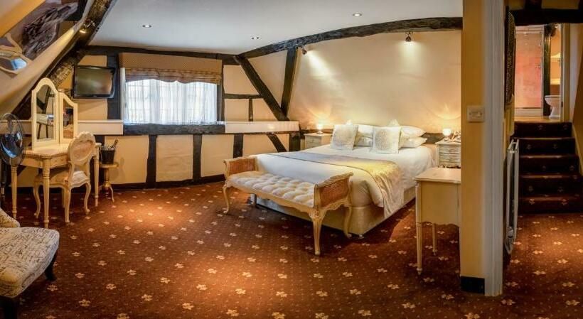 Люкс Повышенной Комфортности, The White Swan Hotel Bar & Restaurant