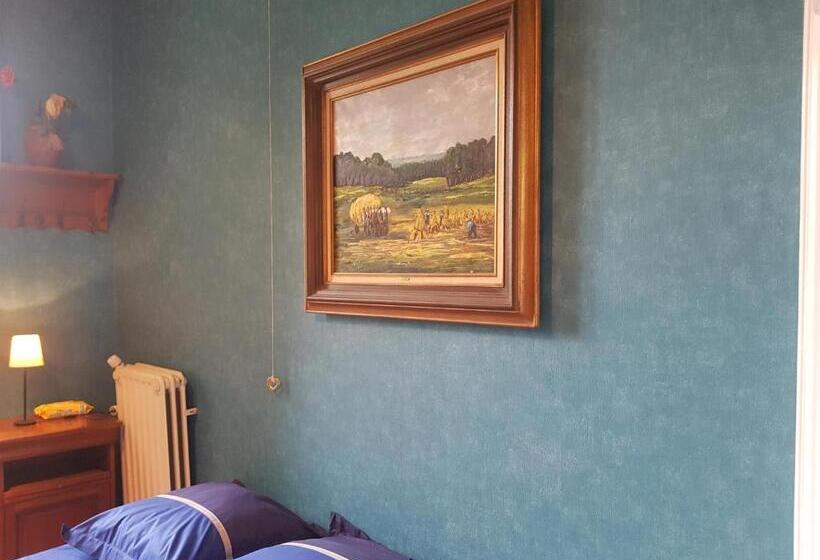 اتاق لوکس, Château Lambert Moulinsart Hotel, Shuttle Airport, Long Term Parking, Snooker, Large Terrasse, Dinne
