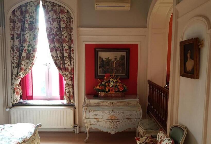 سوییت با چشم‌انداز باغ, Château Lambert Moulinsart Hotel, Shuttle Airport, Long Term Parking, Snooker, Large Terrasse, Dinne