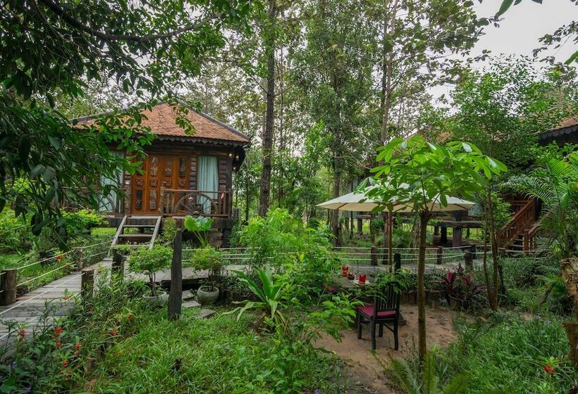 デラックスルーム, Bong Thom Forest Lodge