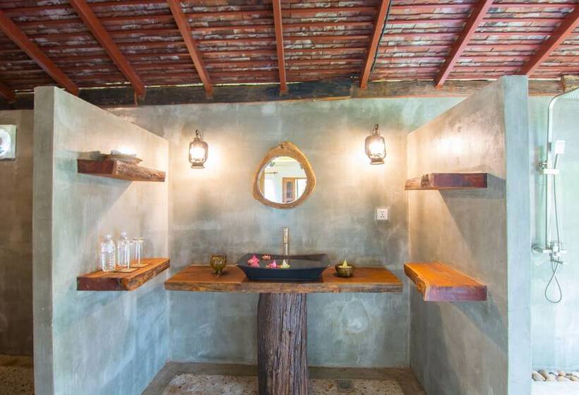 デラックスルーム, Bong Thom Forest Lodge