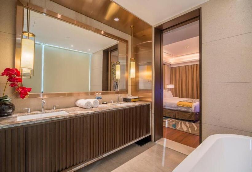 海景套房, Jing Shang