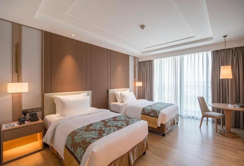 标准间, Jing Shang