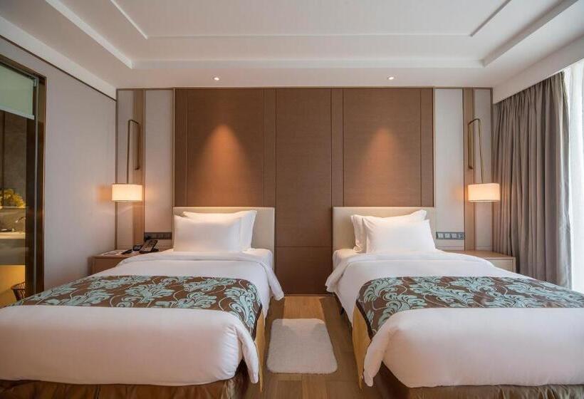 标准间, Jing Shang