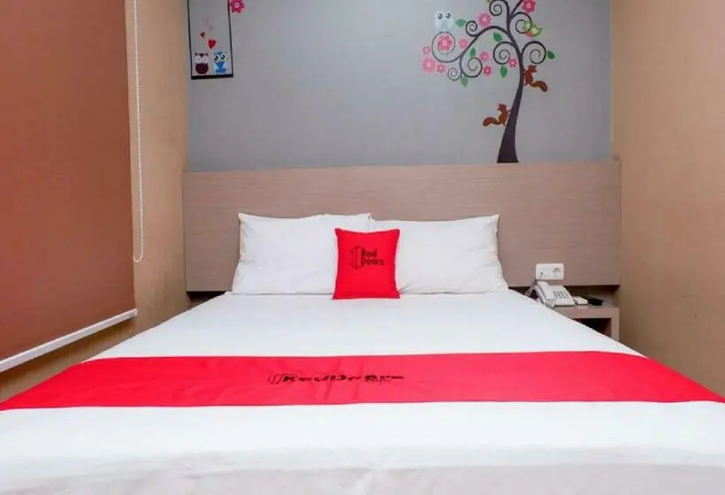 Standart Oda, Reddoorz Near Java Supermall Semarang