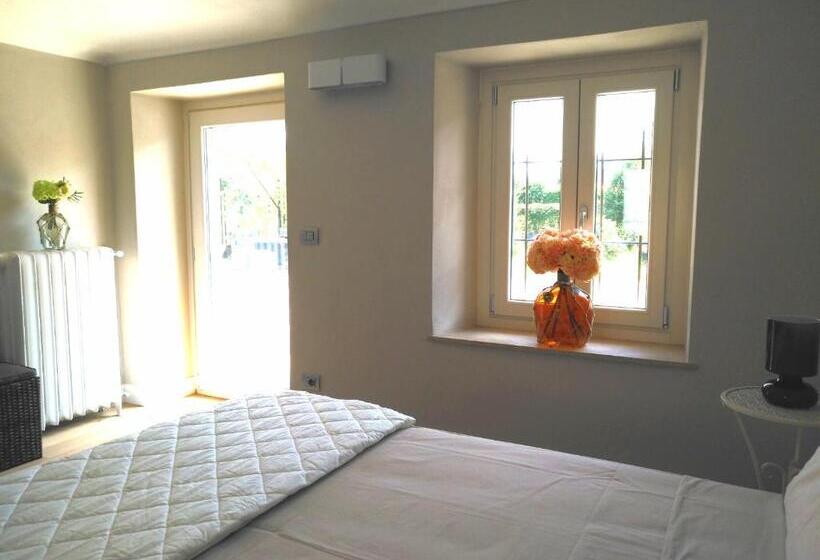 Номер Стандарт, B&b Madama Granèt
