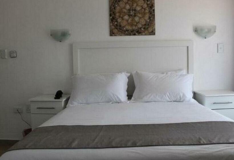 Номер Deluxe, Royal Ushaka Durban North