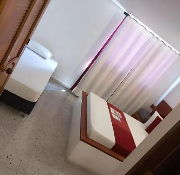 اتاق لوکس, Bicentenario Rionegro