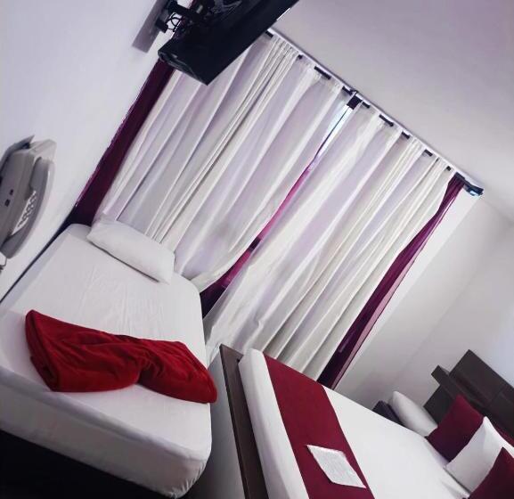 デラックスルーム, Bicentenario Rionegro