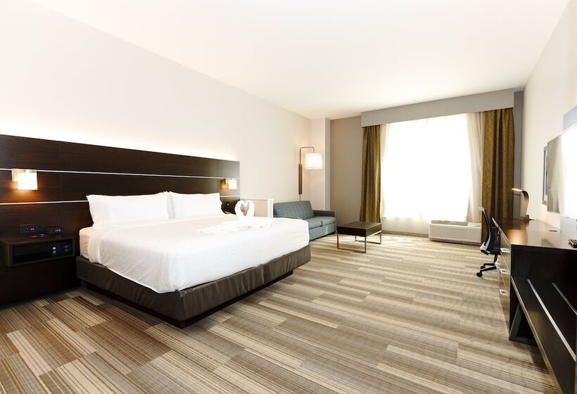 جناح, Holiday Inn Express & Suites Franklin   Berry Farms, An Ihg