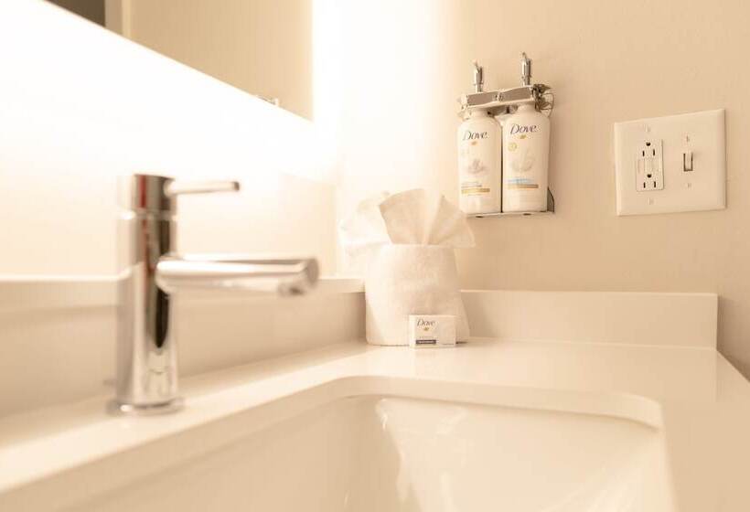套房, Holiday Inn Express & Suites Franklin   Berry Farms, An Ihg
