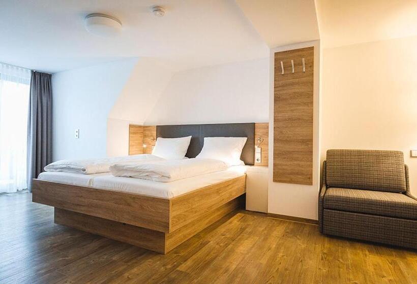 Superior Rum, Mediterra